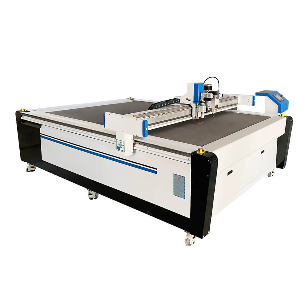 Machine de d&eacute;coupe num&eacute;rique &agrave; couteau vibrant oscillant